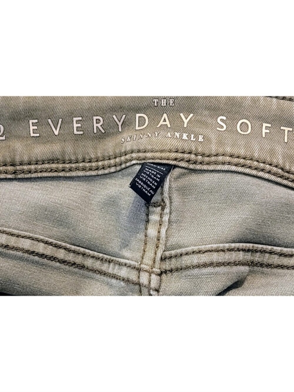 White House Black Market The Everyday Soft Jogger Style Pants Size 12 Green - Picture 4 of 7